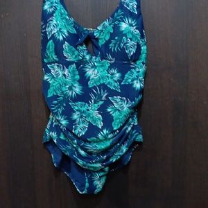 Heat 1 piece bathing suit